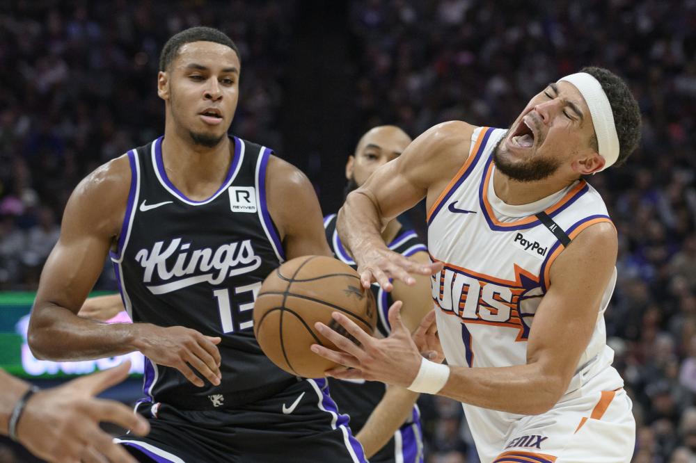 球邀请赛中 球邀请赛中