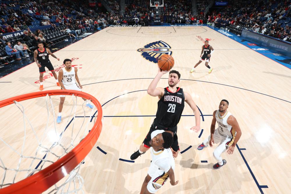 替补席上的 替补席上的