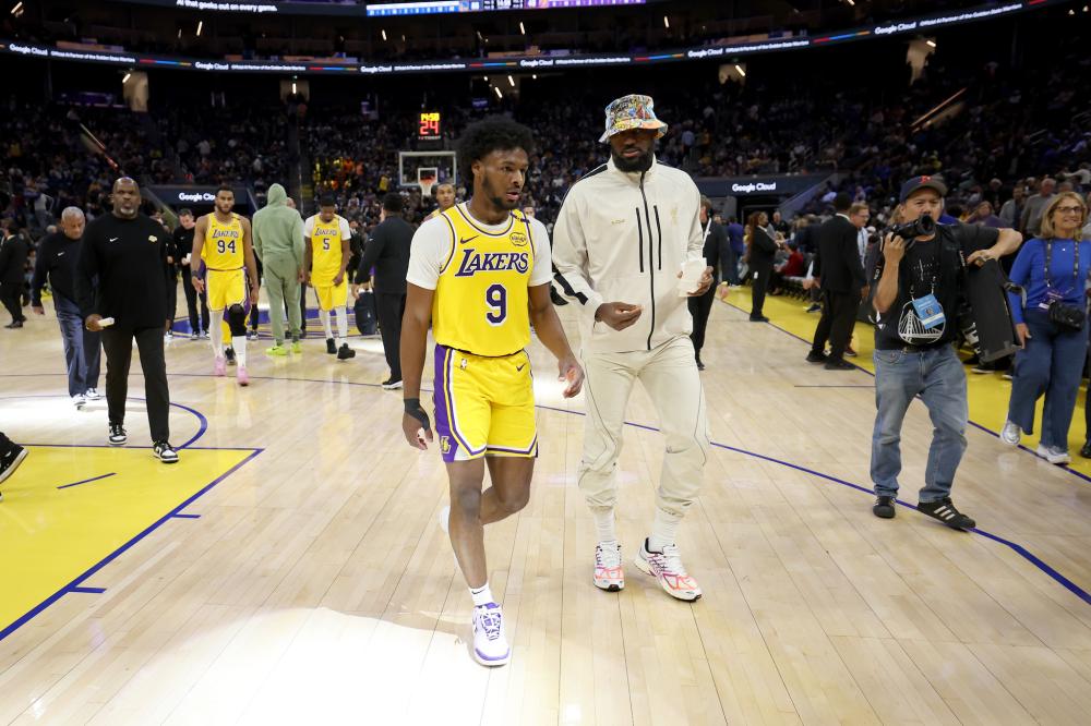 地固定在一 地固定在一