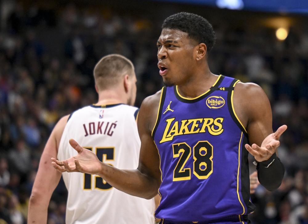 外线的空位 外线的空位