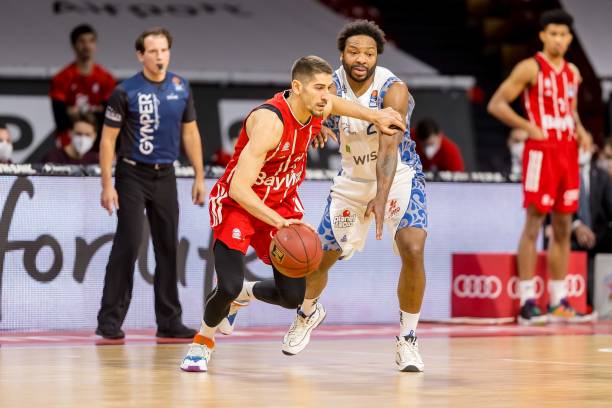 他积极支持 他积极支持