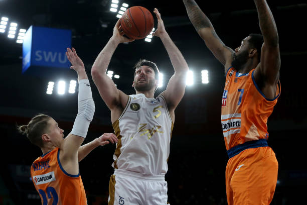 中的一步 中的一步